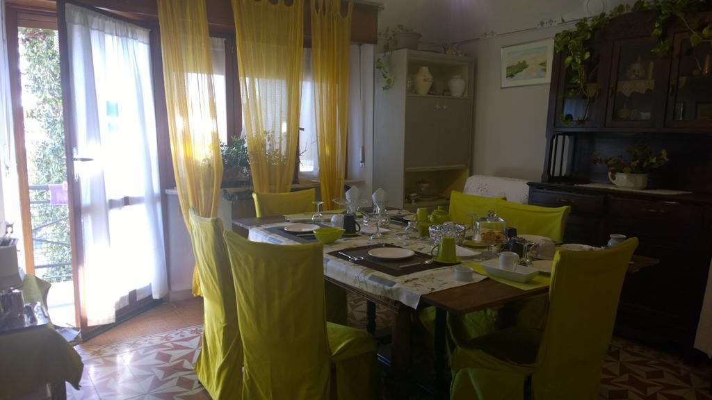 B&B Casa Passito パヴォーネ・カナヴェーゼ エクステリア 写真