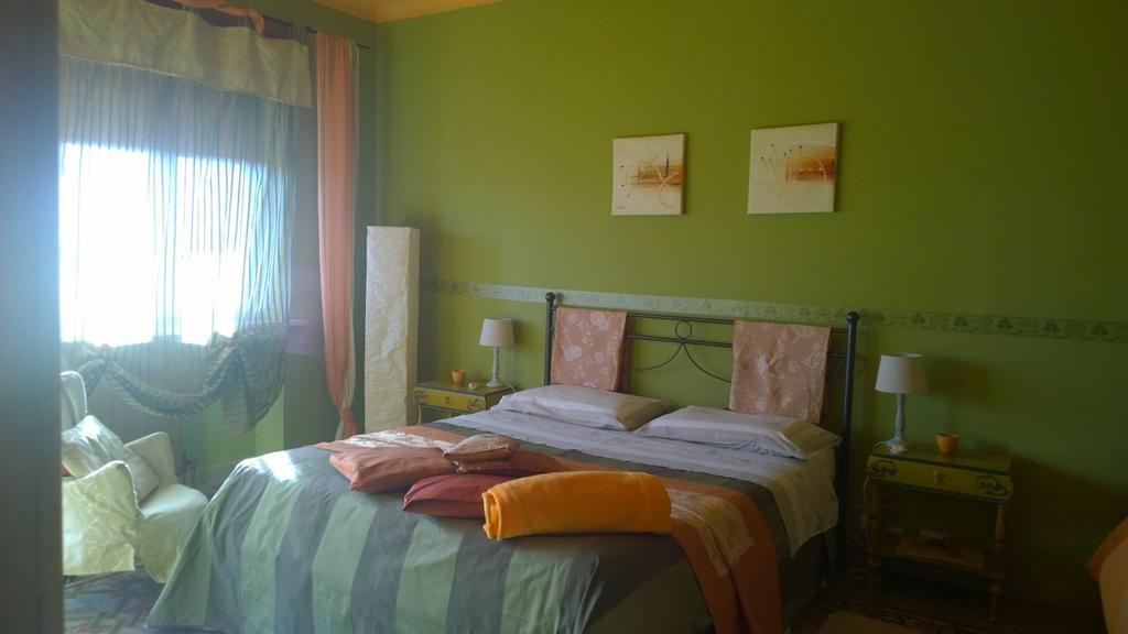 B&B Casa Passito パヴォーネ・カナヴェーゼ エクステリア 写真