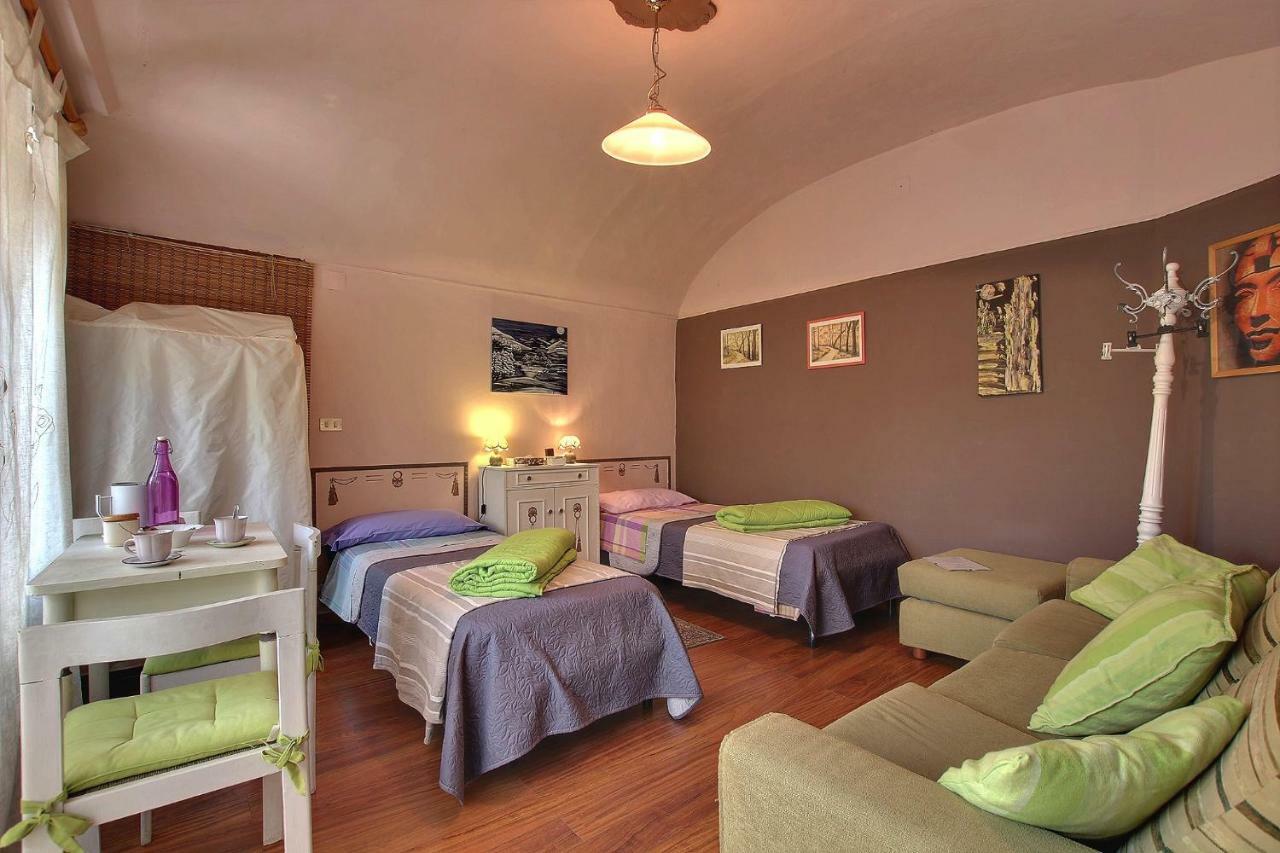 B&B Casa Passito パヴォーネ・カナヴェーゼ エクステリア 写真